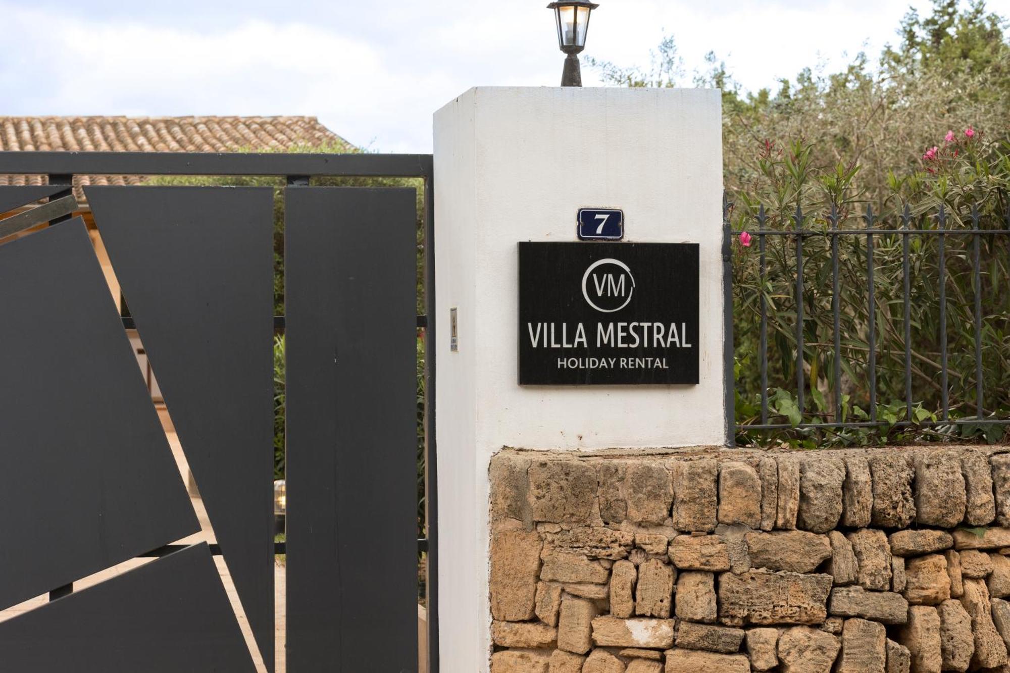 Villa Mestral Alcúdia Buitenkant foto